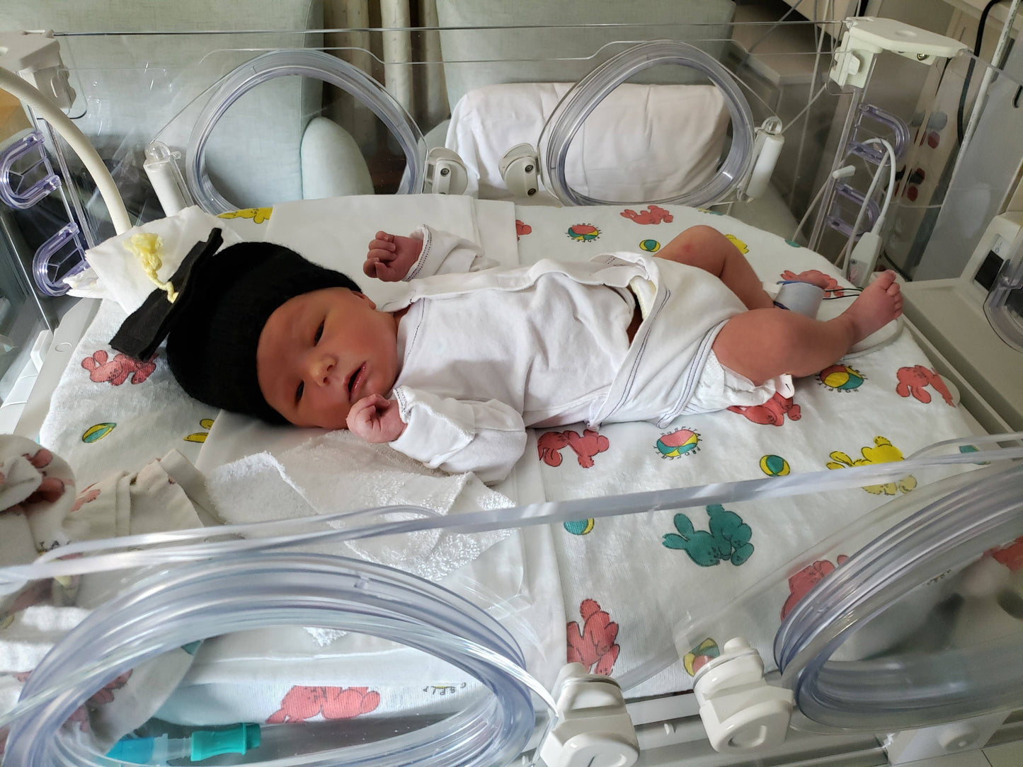 Organic Preemie Long Sleeve (Cream): 5-7lbs