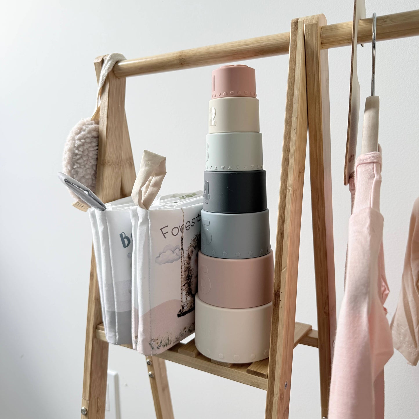 Silicone Stacking Cups (7-pc)