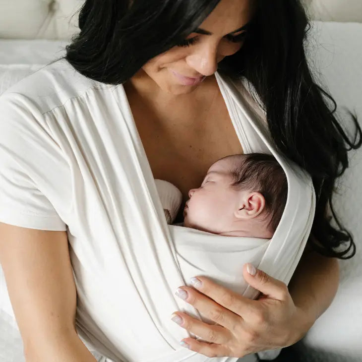 Bump & Beyond T-Shirt Wrap - Ivory