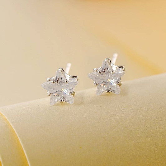 Small Star Stud