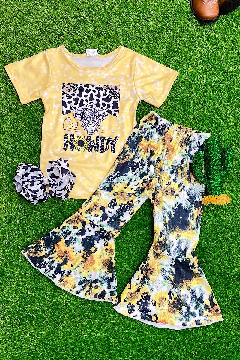 Cow Howdy 2 pc. Set