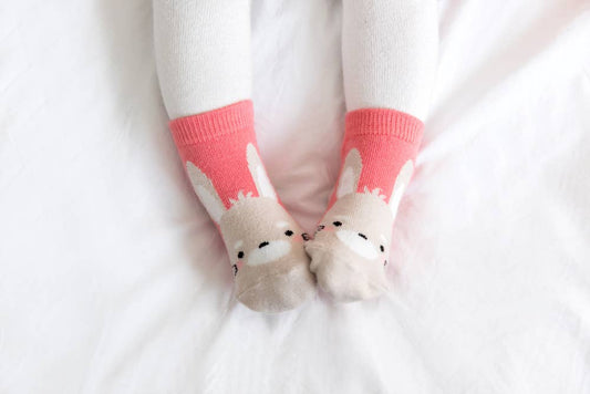 Rabbit Zoo Baby Animal Socks: Pink / XS (0~18M)