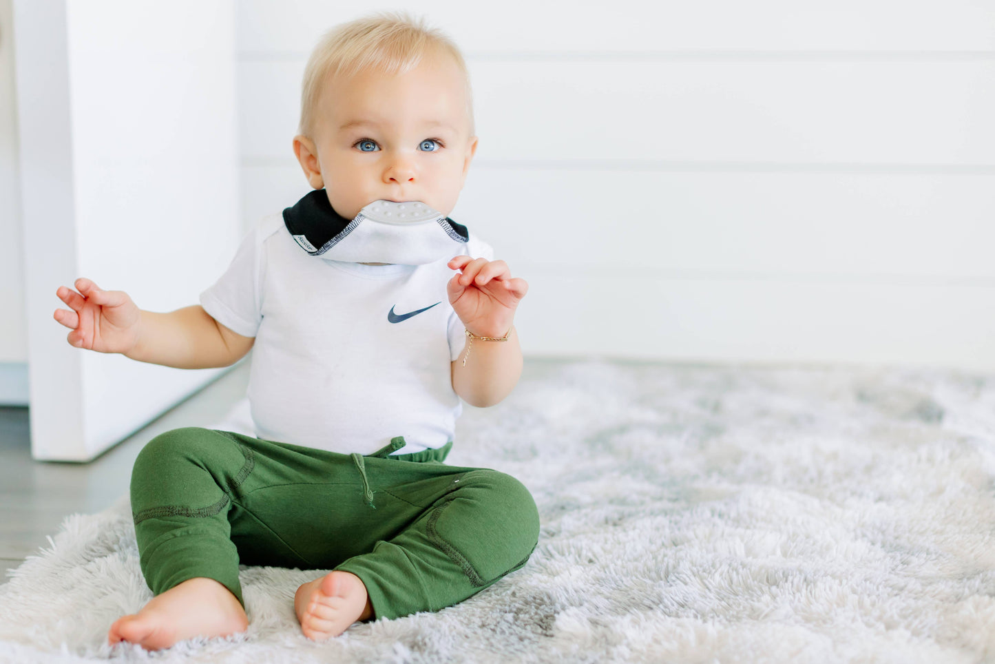 Bandana Bib with Teether 4-Pack: Luca