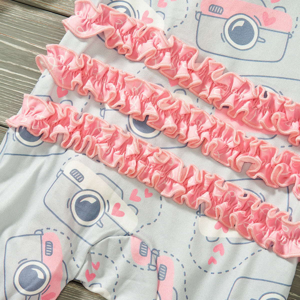 Lovely Memories - Zip-Up Infant Romper