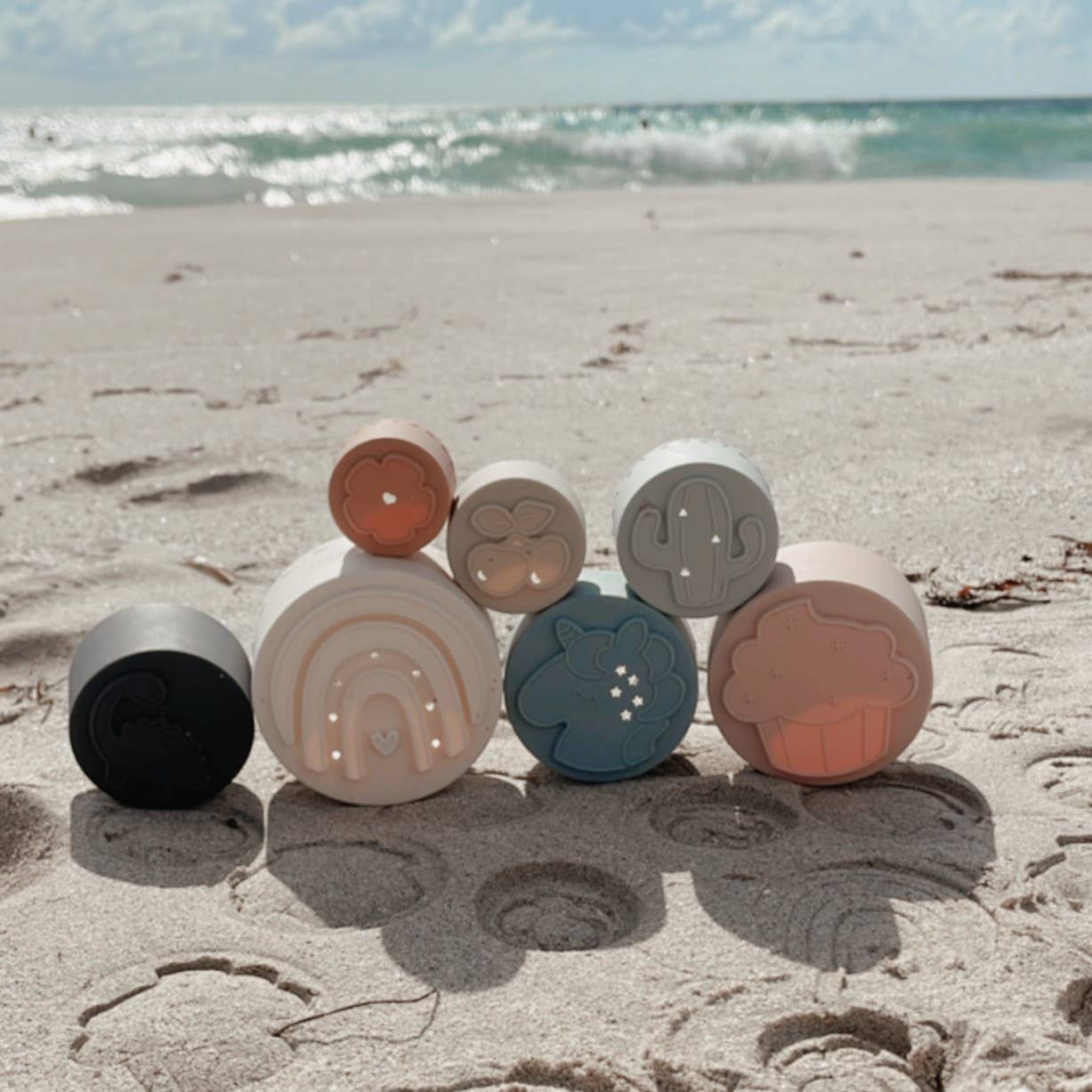 Silicone Stacking Cups (7-pc)