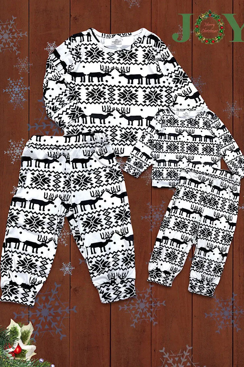 White Deer & Snowflake Pajamas Set