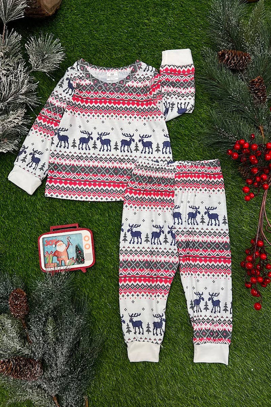 Deer Winter Red Pajamas Set